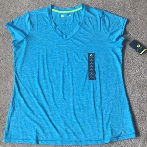 NWT xl xersion workout T-shirt